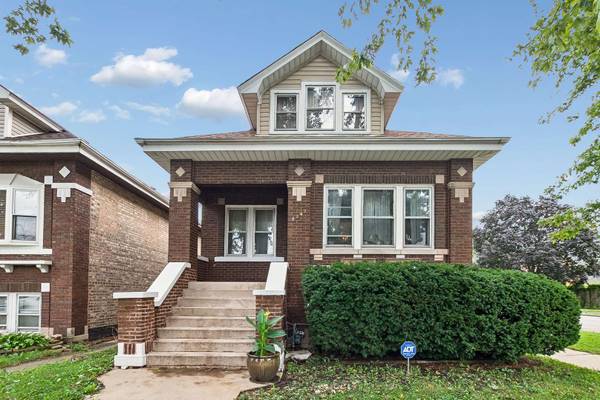 2347 Harvey AVE