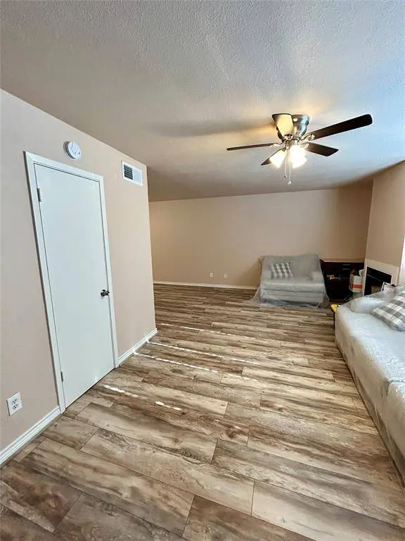 319 Towne House Lane, Richardson, TX 75081