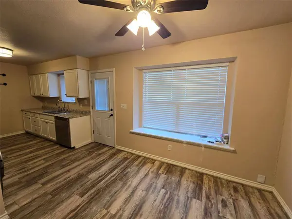 319 Towne House Lane, Richardson, TX 75081