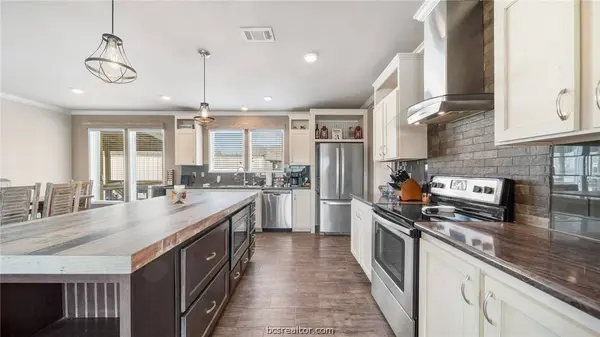 115 Cedar, Somerville, TX 77879