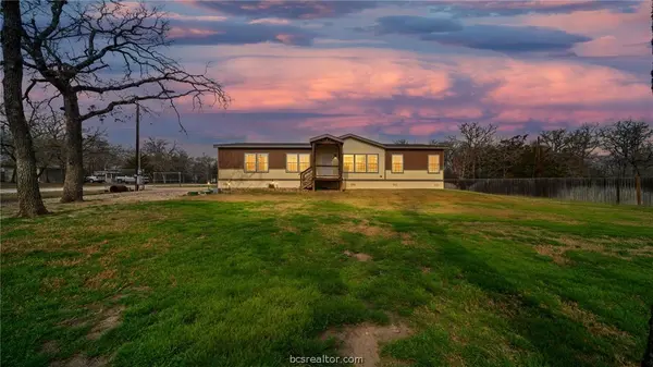 115 Cedar, Somerville, TX 77879