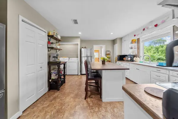 202 Sweed ST, Brenham, TX 77833