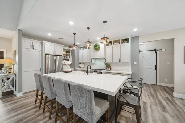 7332 Kurt DR, Brenham, TX 77833