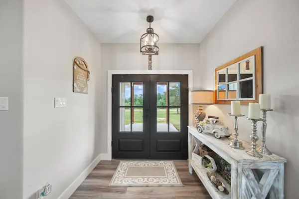 7332 Kurt DR, Brenham, TX 77833