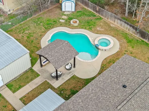 115 Cedar LN, Somerville, TX 77879