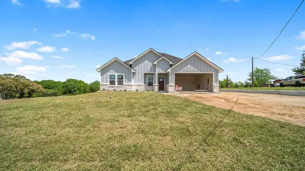1874 Burleson, Brenham, TX 77833