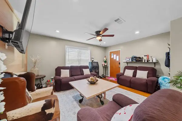 202 Sweed ST, Brenham, TX 77833