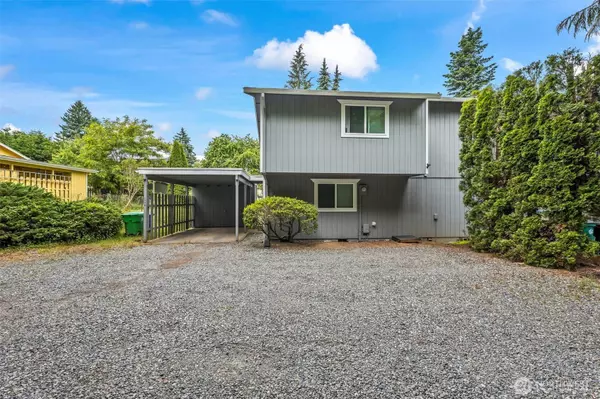 1774 NE Pine AVE, Olympia, WA 98506