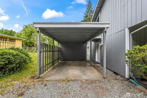 1774 NE Pine AVE, Olympia, WA 98506