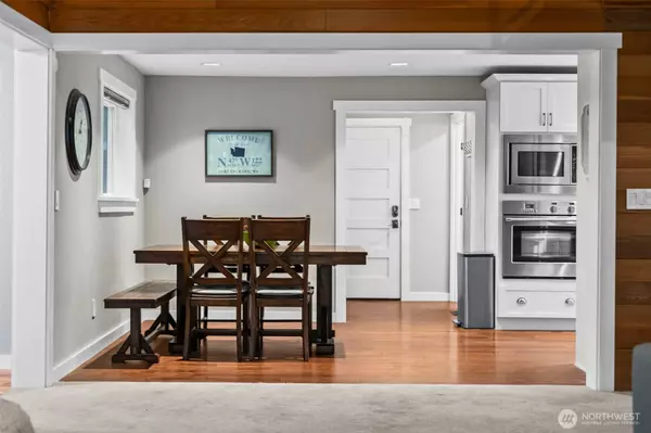 11830 William Heights LN SW, Port Orchard, WA 98367