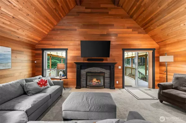 11830 William Heights LN SW, Port Orchard, WA 98367