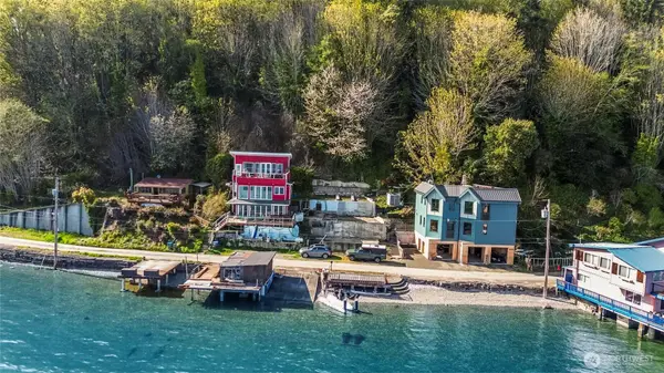 9169 SE Fragaria RD, Olalla, WA 98359