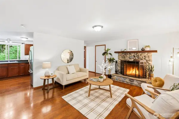 13221 104th ST NW, Gig Harbor, WA 98329