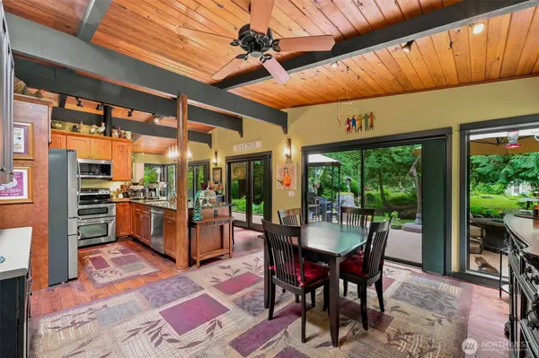 15017 118th AVE NW, Gig Harbor, WA 98329