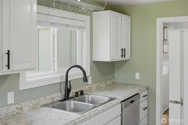 11418 Jovita BLVD E, Edgewood, WA 98372