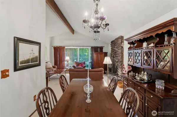 3325 SE Summer PL, Port Orchard, WA 98366