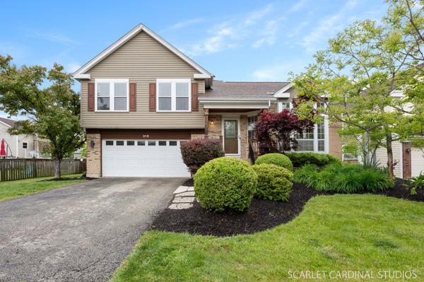315 Churchill Ln