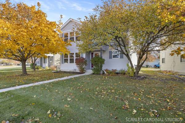34 Waterbury Circle, Oswego, IL 60543