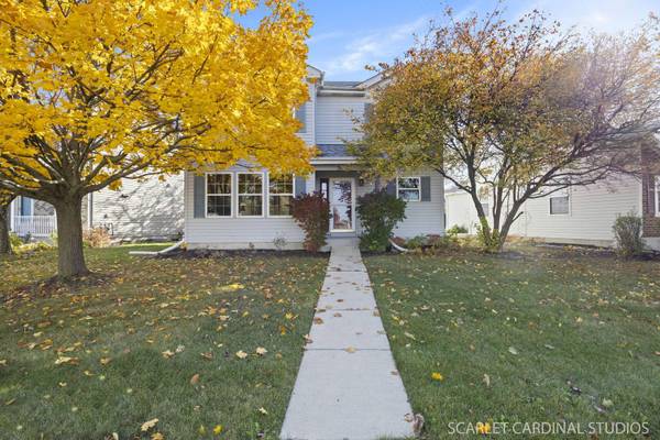 34 Waterbury Circle, Oswego, IL 60543