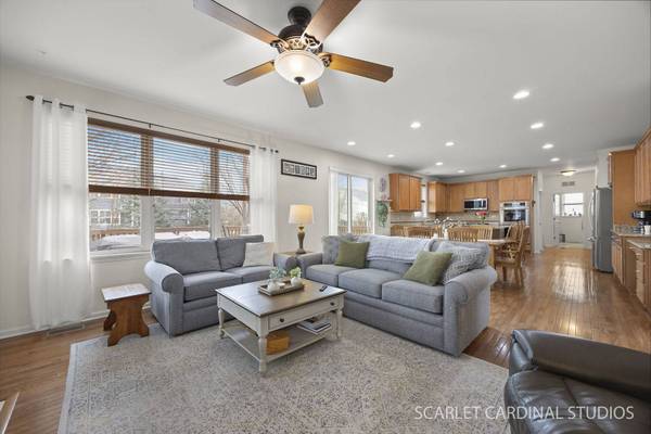 628 Ebony Drive, Oswego, IL 60543