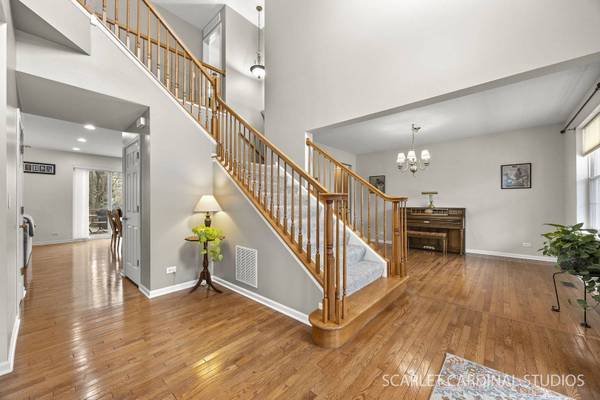 628 Ebony Drive, Oswego, IL 60543