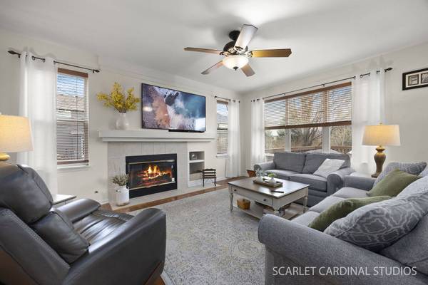 628 Ebony Drive, Oswego, IL 60543