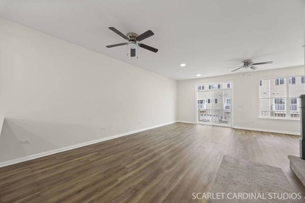 169 Lakeshore Drive, Oswego, IL 60543