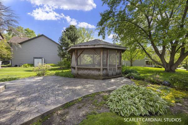 5S440 Beau Bien Boulevard, Naperville, IL 60540