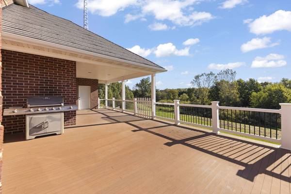 1349 Sleepy Hollow RD, Amboy, IL 61310