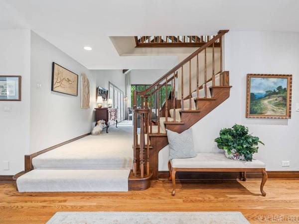 6181 Shorewood CT, Lisle, IL 60532