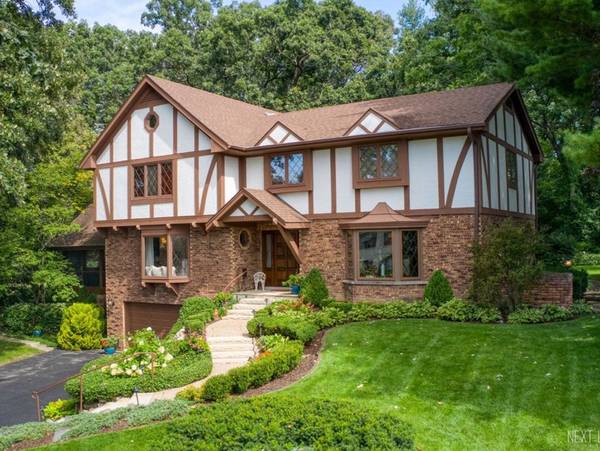 6181 Shorewood CT, Lisle, IL 60532