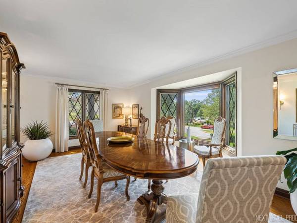 6181 Shorewood CT, Lisle, IL 60532