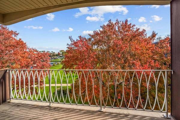 1311 S Finley RD #416, Lombard, IL 60148