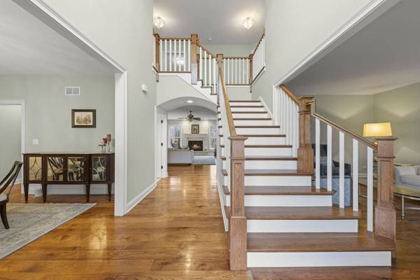 310 Chick Evans ST, Bolingbrook, IL 60490