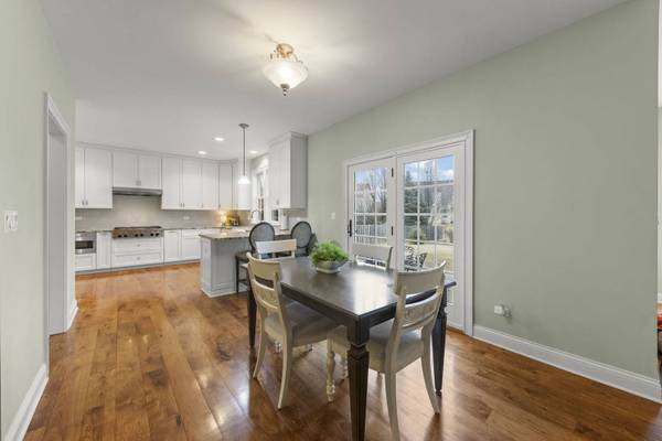 310 Chick Evans ST, Bolingbrook, IL 60490