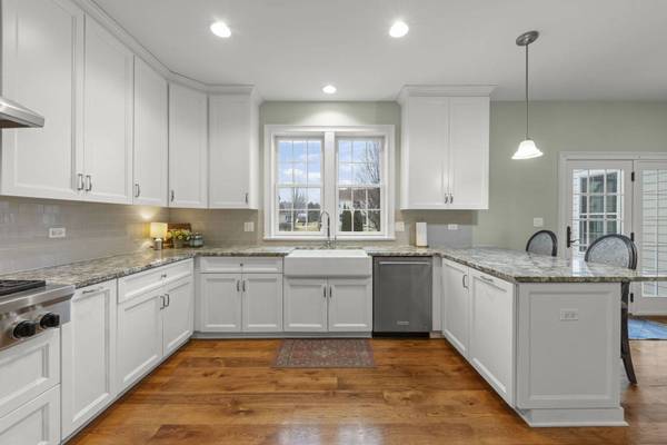 310 Chick Evans ST, Bolingbrook, IL 60490