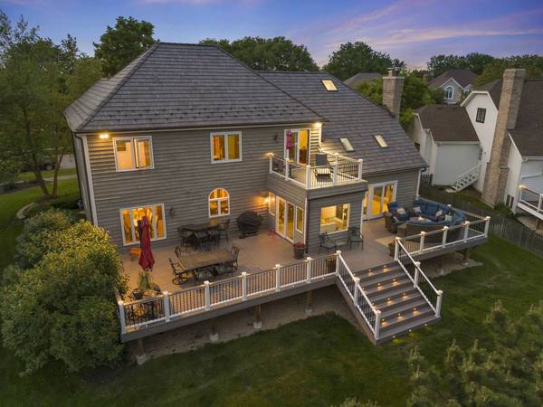 3819 Cadella CIR, Naperville, IL 60564