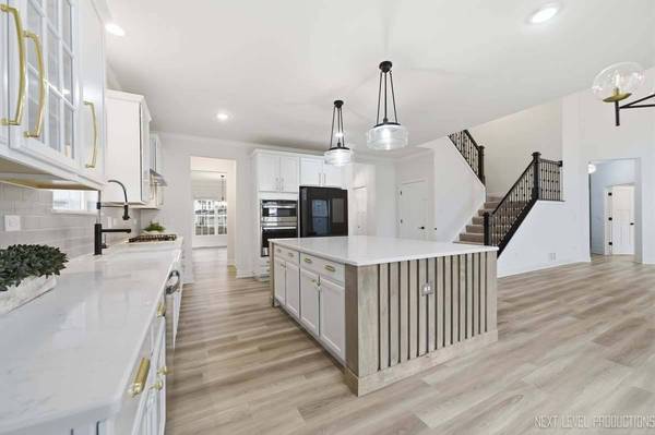 12513 S Willowgate LN, Plainfield, IL 60585