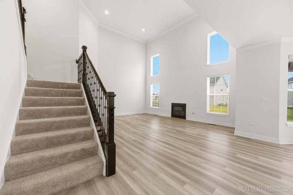 12513 S Willowgate LN, Plainfield, IL 60585