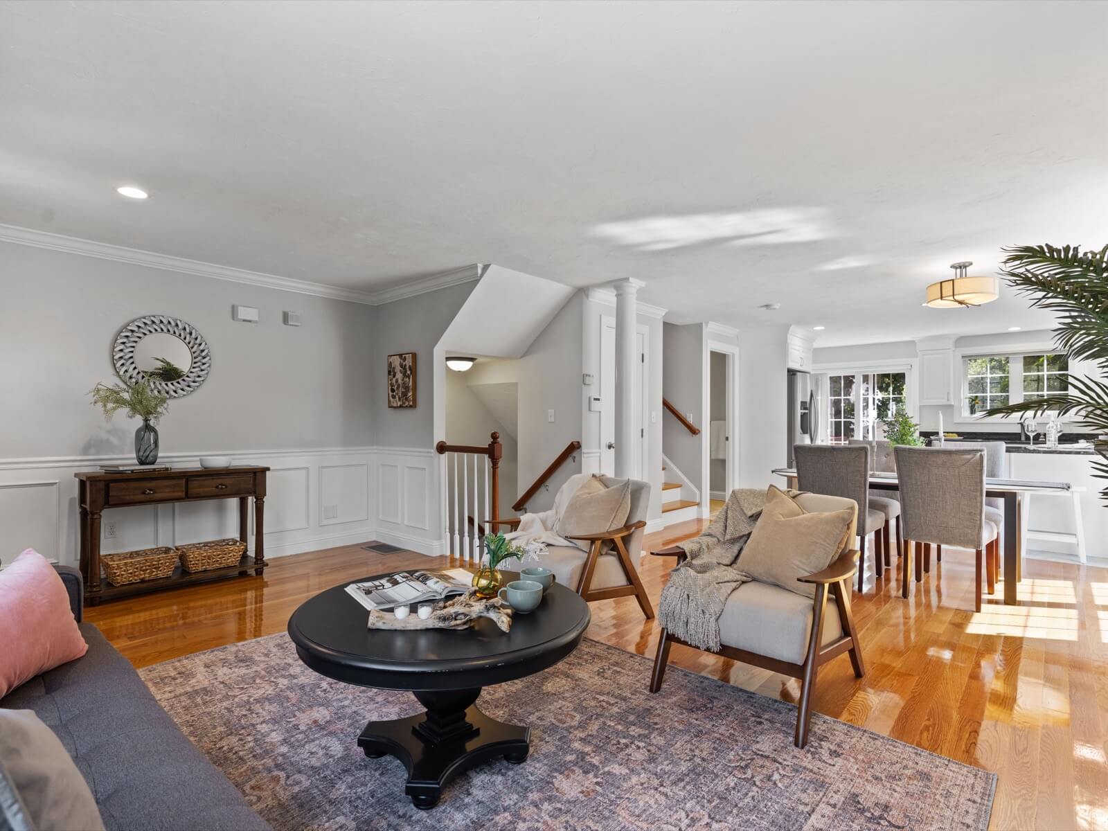 RENTAL LISTINGS