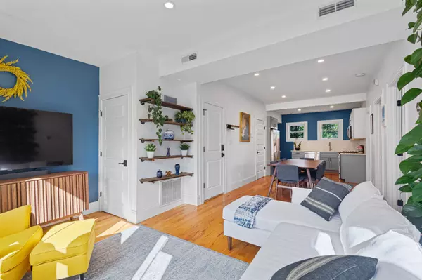 359_park_st_unit_4_010