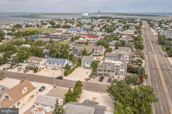 3 W 12 ST, Barnegat Light, NJ 08006