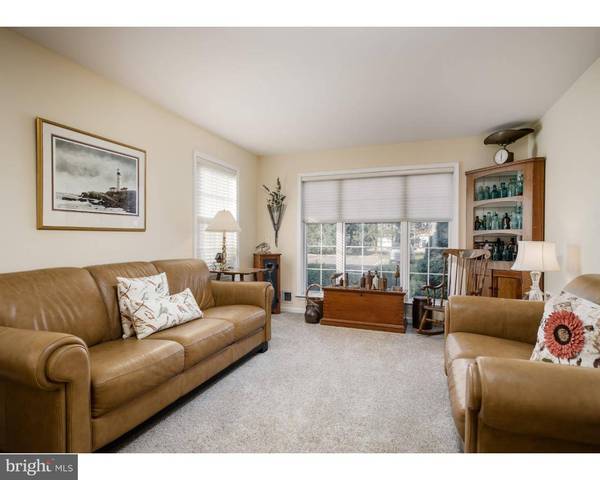 34 WILLIAM PENN CIR, Medford Twp, NJ 08055