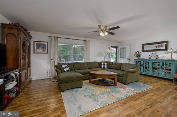 20 AVENUE A, Tabernacle, NJ 08088