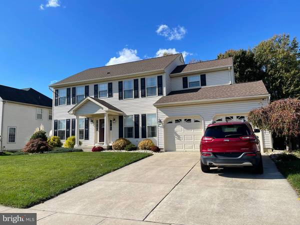 10 WHITEHAVEN DR, Lumberton, NJ 08048