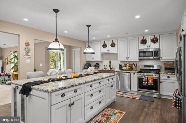 155 TUCKERTON, Medford Lakes, NJ 08055