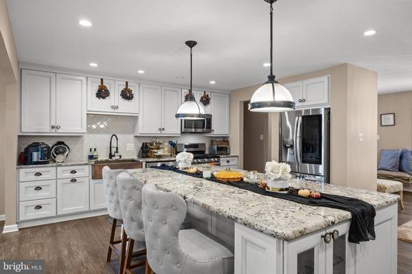 155 TUCKERTON, Medford Lakes, NJ 08055