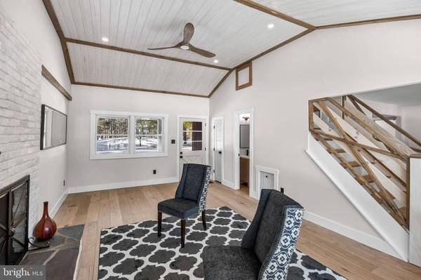 113 W CENTENNIAL DR, Medford, NJ 08055