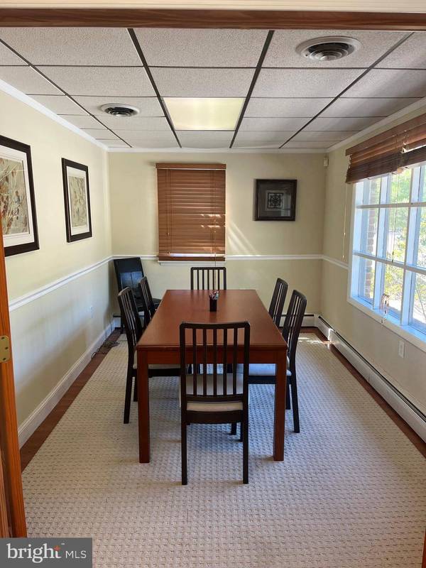 9 TOMLINSON MILL RD, Medford, NJ 08055