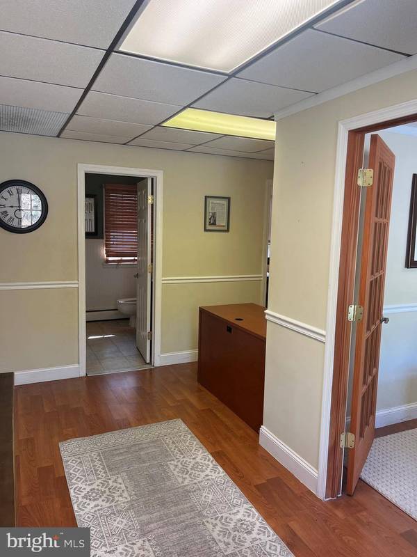 9 TOMLINSON MILL RD, Medford, NJ 08055